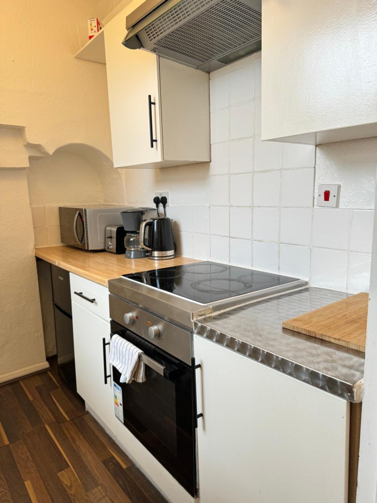 2 Bed Apt Sofa Bed Up To 6 London Exterior photo